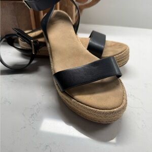 INC International Concepts Black and Tan Sandals with Cork Sole